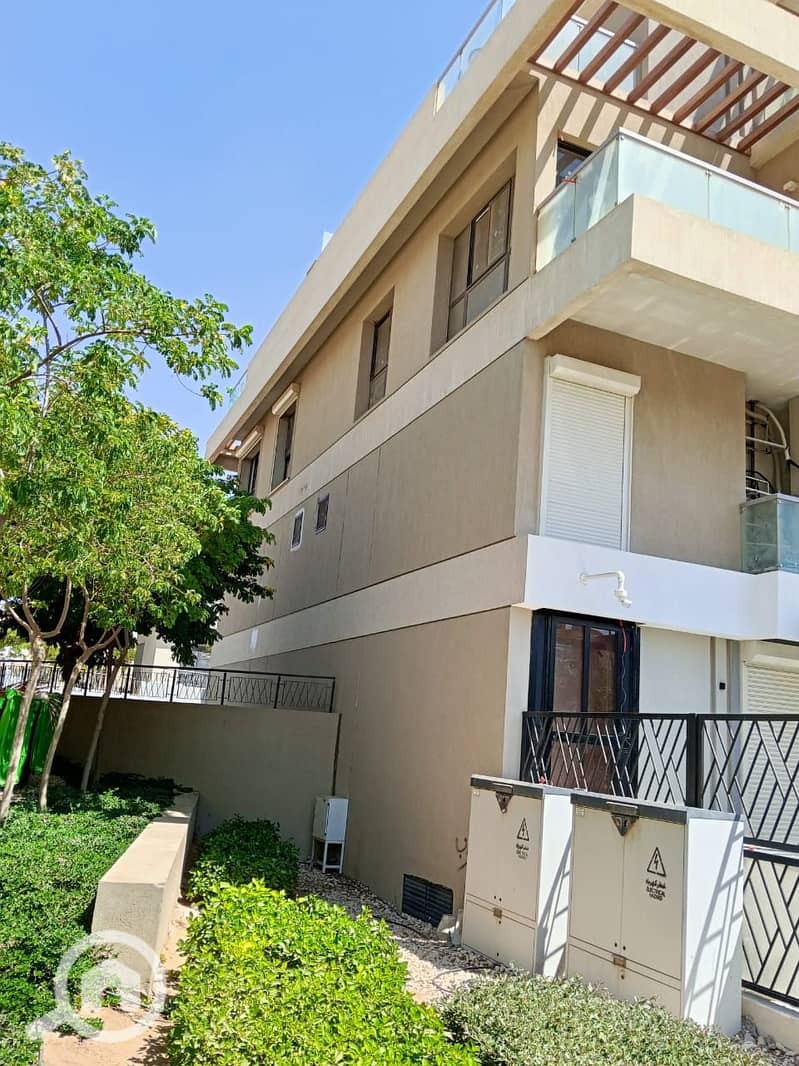 8 WhatsApp Image 2025-10-07 at 12.26. 04 PM. jpeg