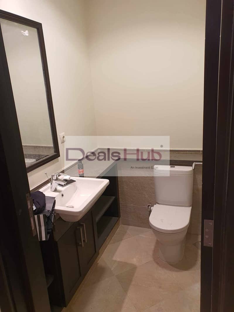 16 WhatsApp Image 2025-10-23 at 4.31. 27 PM (2). jpeg