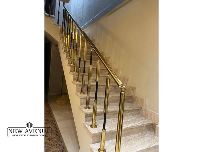 4 WhatsApp Image 2025-10-02 at 5.29. 04 PM (2). jpg