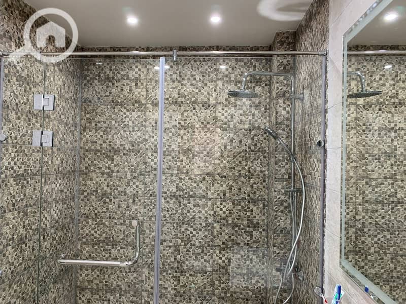 7 WhatsApp Image 2025-10-22 at 16.14. 48_7aaebe22. jpg