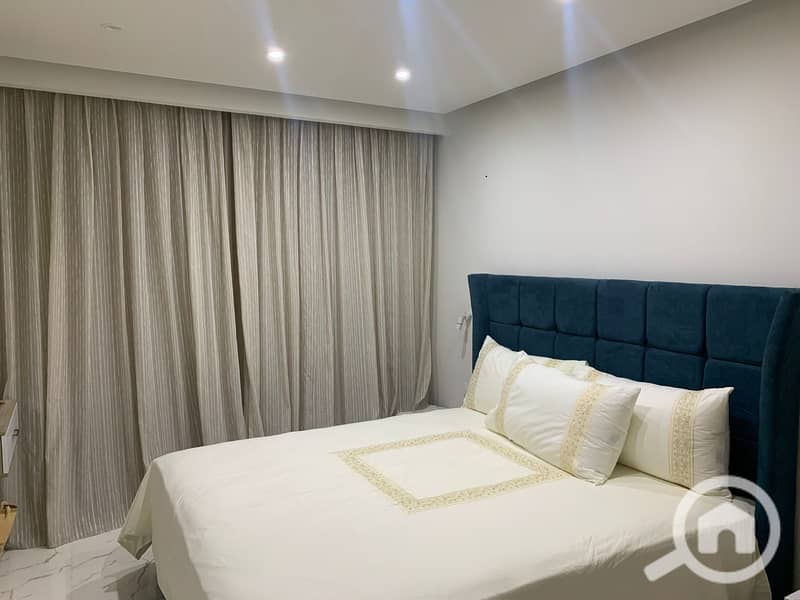 12 WhatsApp Image 2025-10-22 at 16.14. 57_c5e4d91c. jpg