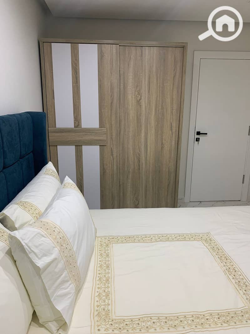 14 WhatsApp Image 2025-10-22 at 16.15. 03_444bd15a. jpg