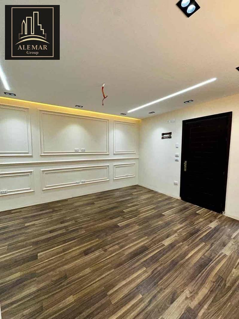 2 9ff28df8-b3ba-4217-85b6-a9eceb570c8d. jpg