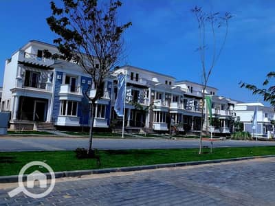 4 Bedroom Townhouse for Sale in 6th of October, Giza - WhatsApp Image 2021-01-16 at 6.06. 55 PM. jpeg 4 Bedroom Townhouse for Sale in 6th of October, Giza - WhatsApp Image 2021-01-16 at 6.06. 55 PM. jpeg