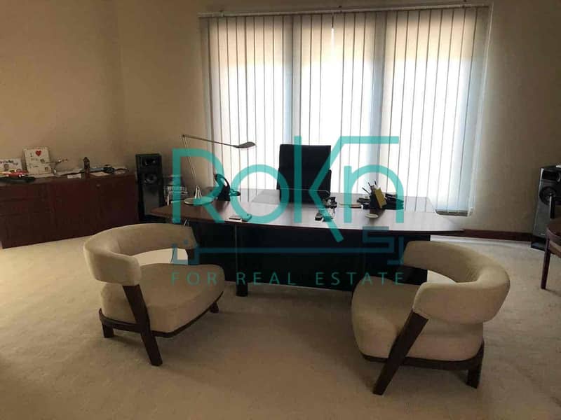 10 f9e55c6e-fcaa-4df3-992d-e6c0cdc69dce. jpg