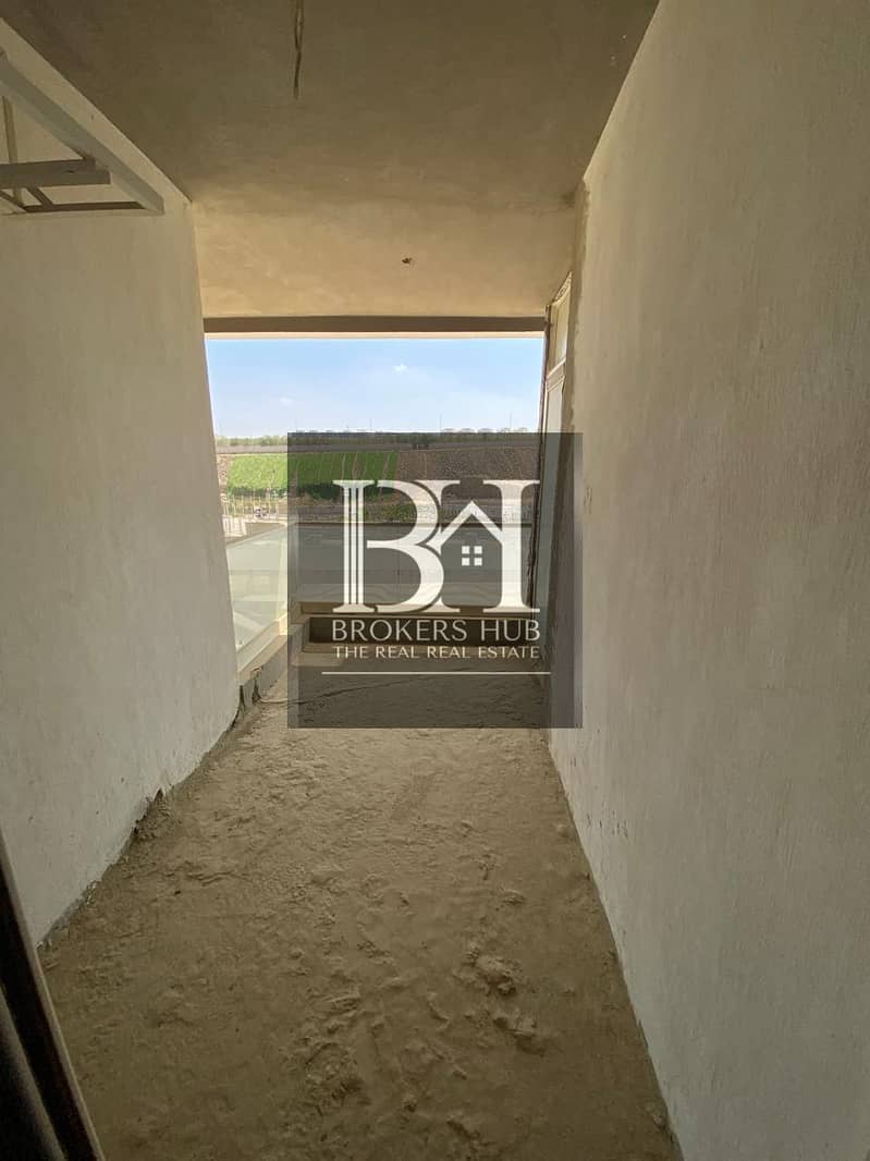 4 WhatsApp Image 2025-10-21 at 1.44. 28 PM. jpeg