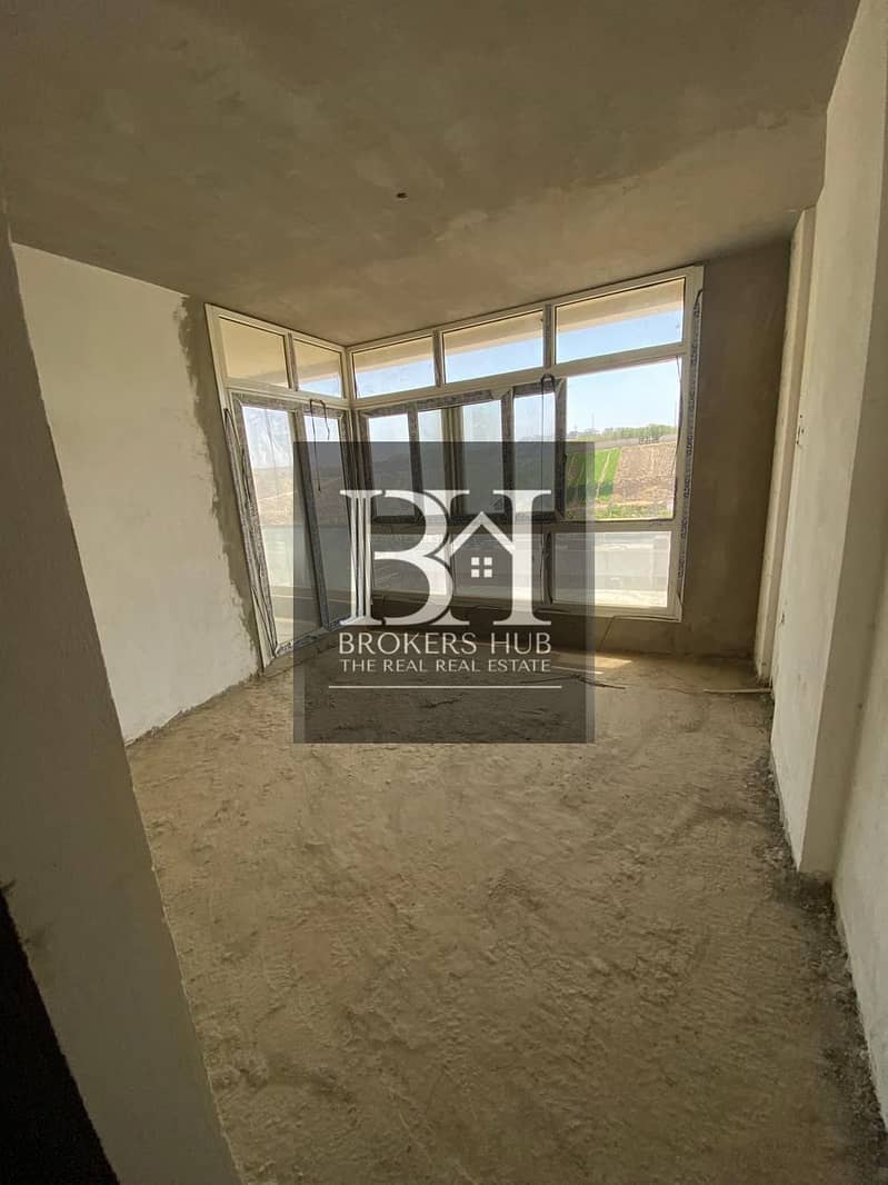 8 WhatsApp Image 2025-10-21 at 1.44. 29 PM (4). jpeg