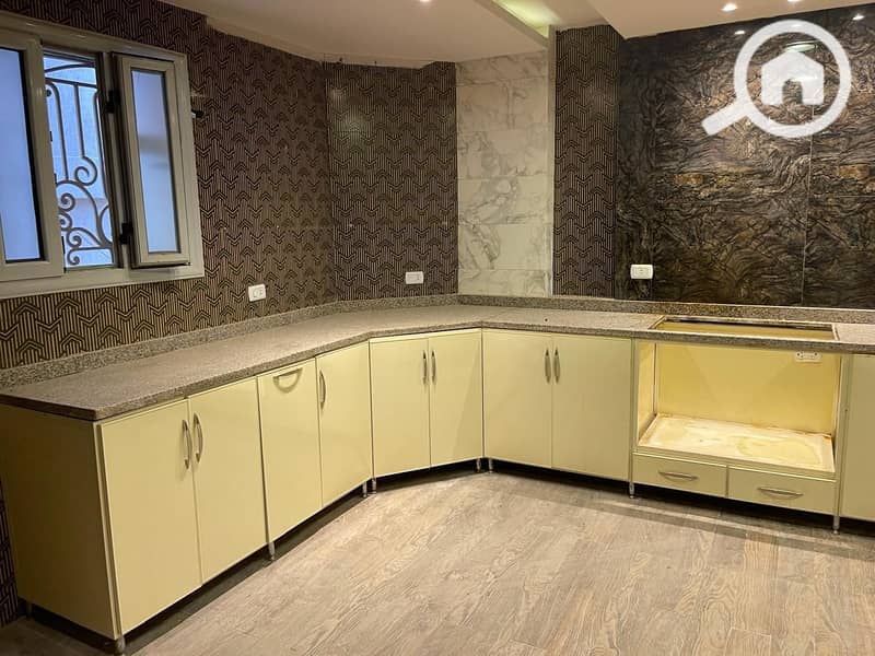 4 WhatsApp Image 2025-10-22 at 20.57. 33_732c5758. jpg