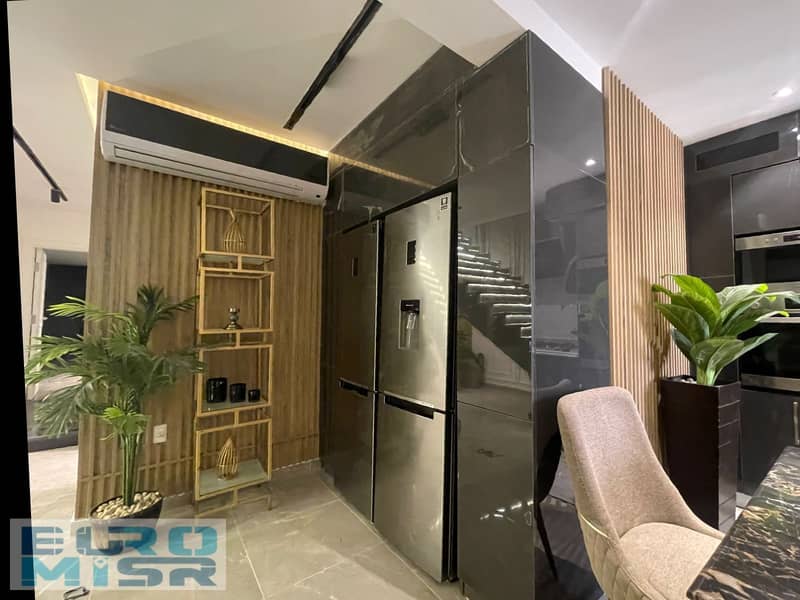 5 WhatsApp Image 2025-09-25 at 1.38. 34 PM (1). jpeg