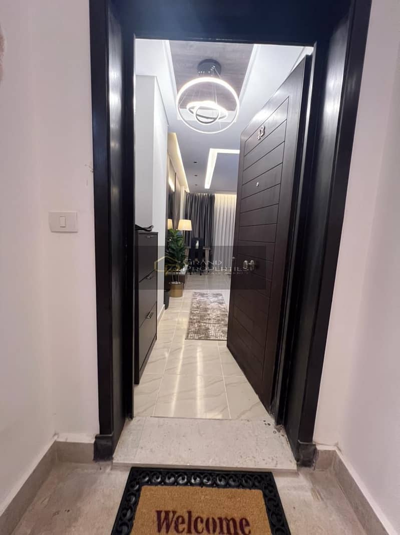 4 9f1fb82e-a796-4c2a-a1ab-2d49cc77ec2b. jpg