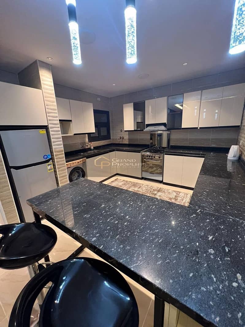 8 8582c487-fd66-492b-b6a2-9c2704af2cf8. jpg