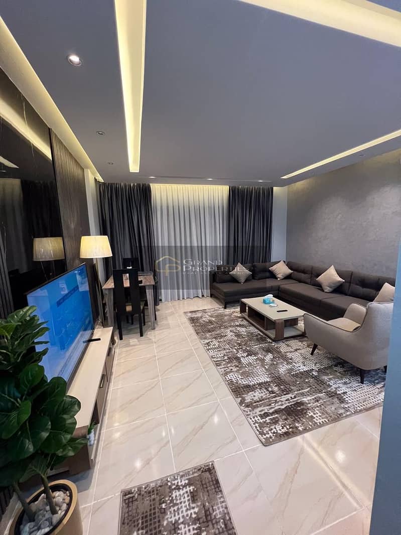 11 f81d4276-9a31-4589-a006-be86f2dceaf7. jpg