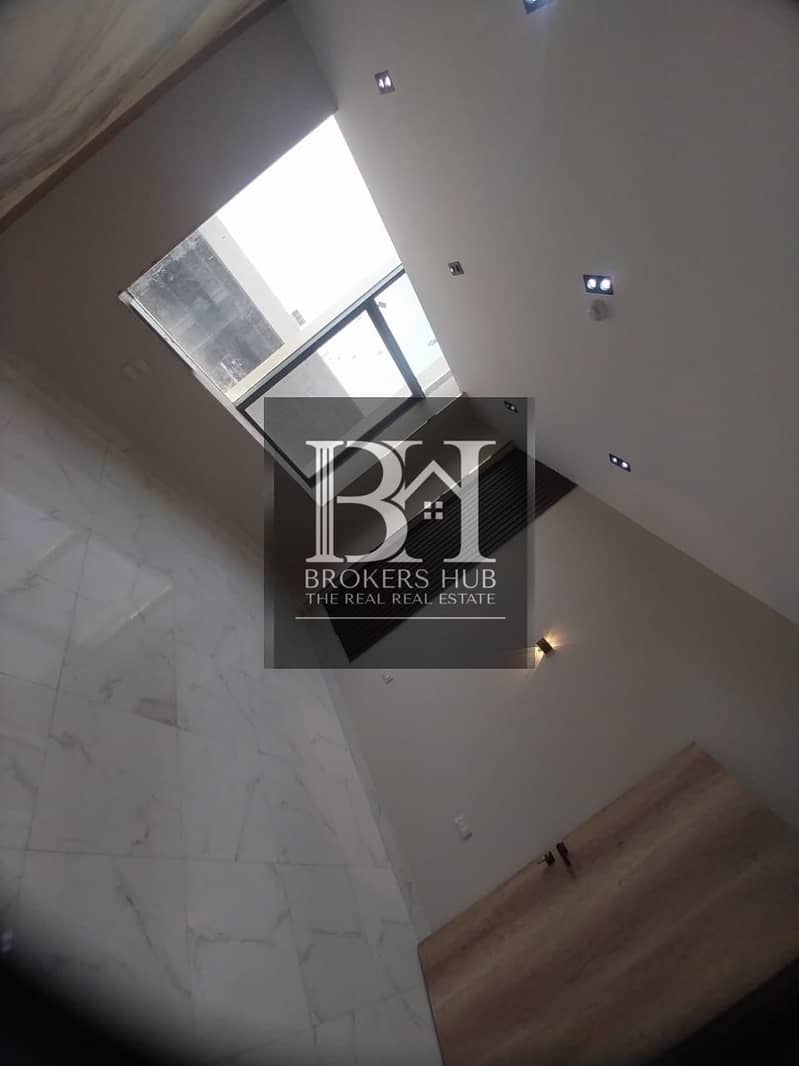 2 61b07516-a8ab-4a17-b610-00e3786a888e. jpeg