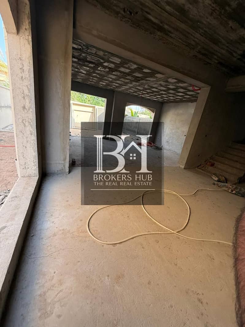 5 68a3304c-9281-4d54-9ea6-396a08bd394d. jpeg