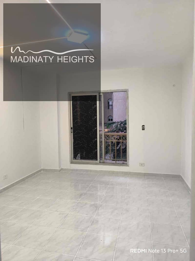 2 12cd83d9-0364-48fe-a867-ab969bb4d9eb. jpg