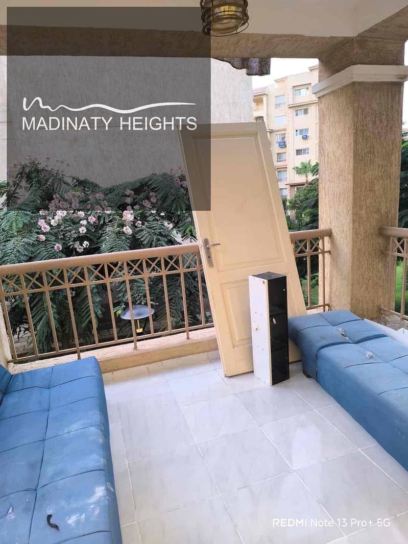 10 1852d498-f880-4e7d-be32-c1470533692c. jpg