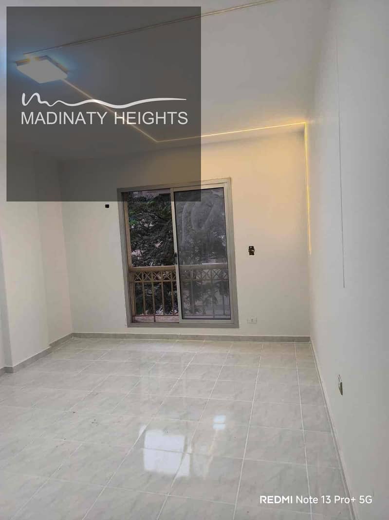 16 f4c7a84b-5b8f-4f8d-b9ed-b2a1836838b8. jpg