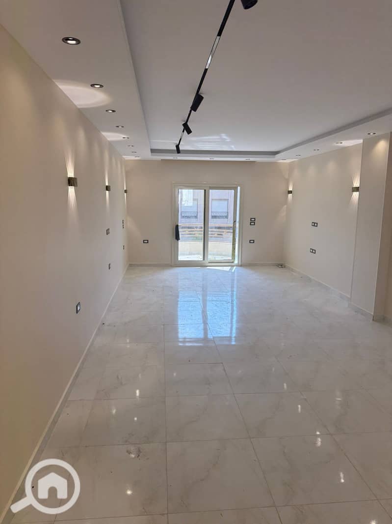 2 WhatsApp Image 2025-10-23 at 18.21. 48_50db1451. jpg