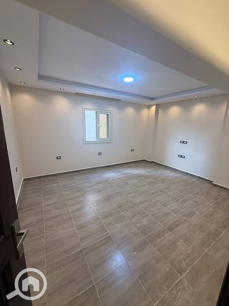 6 WhatsApp Image 2025-10-23 at 18.22. 06_8fb33eeb. jpg