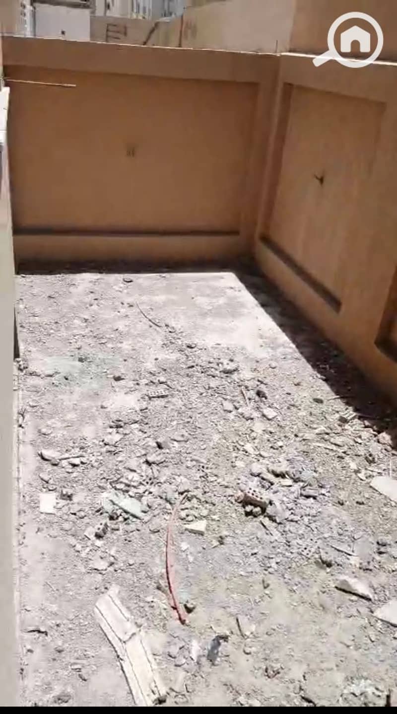 4 WhatsApp Image 2025-10-21 at 16.27. 18_cc8dca0a. jpg