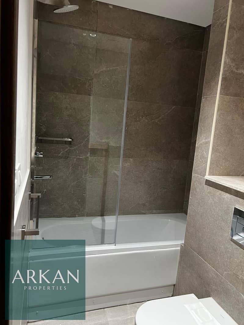 16 0a33a924-19de-4338-810f-315b9e4b9c2f. jpg