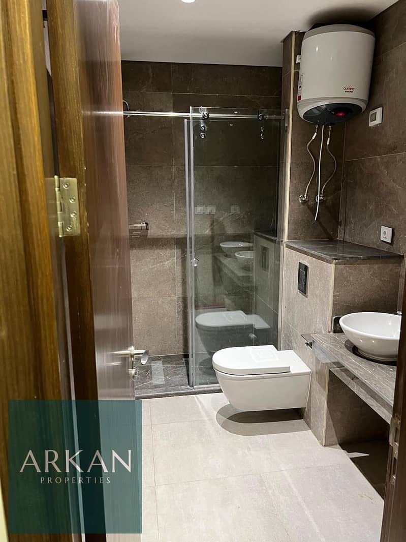 26 c6adac11-b2eb-459c-a2ad-782b7feb7f32. jpg