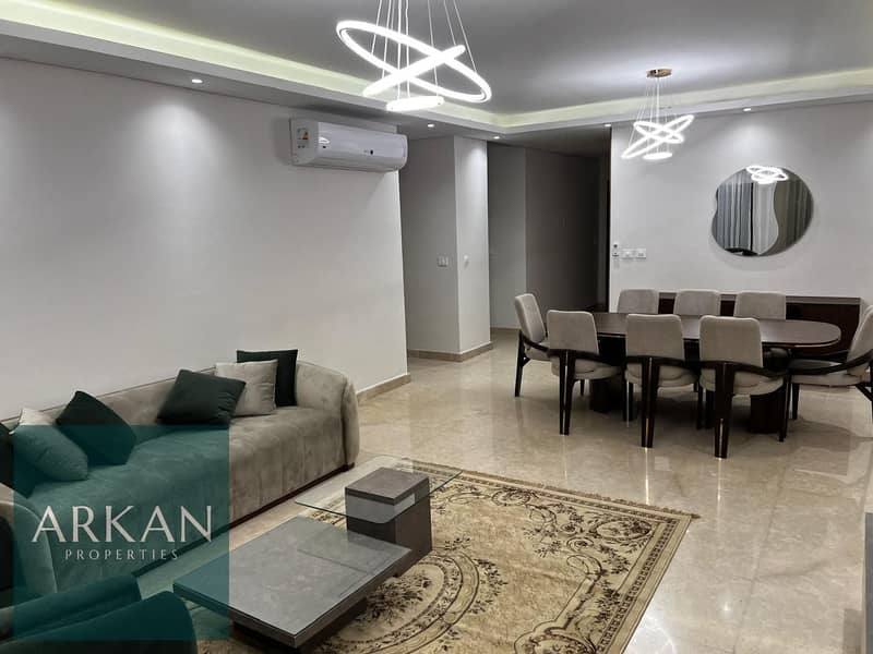 28 d80c84aa-ee65-4099-a33b-67c3a123fe05. jpg