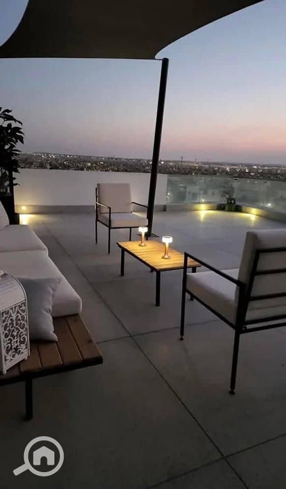 9 541437139_122192885576505837_6868362318185414016_n. jpg