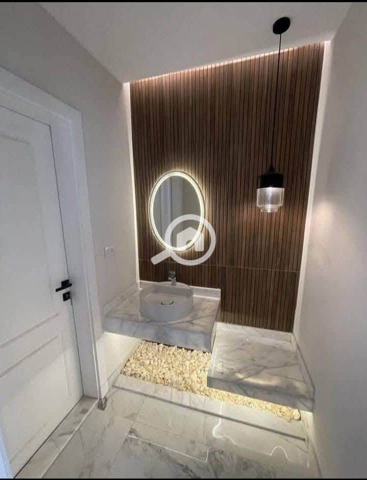 11 546149237_1319115949921066_2252014582296121384_n. jpg