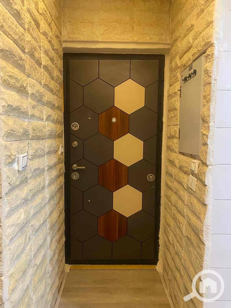 11 9cb69647-15f1-4a33-a4d7-0074b5190c32. jpg