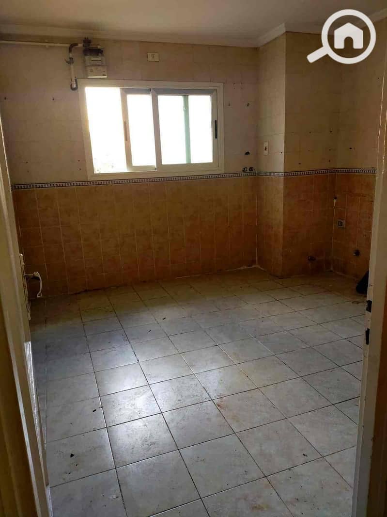 6 1f6d0d99-e7ff-453d-9ead-318cd5609eb7. jpg