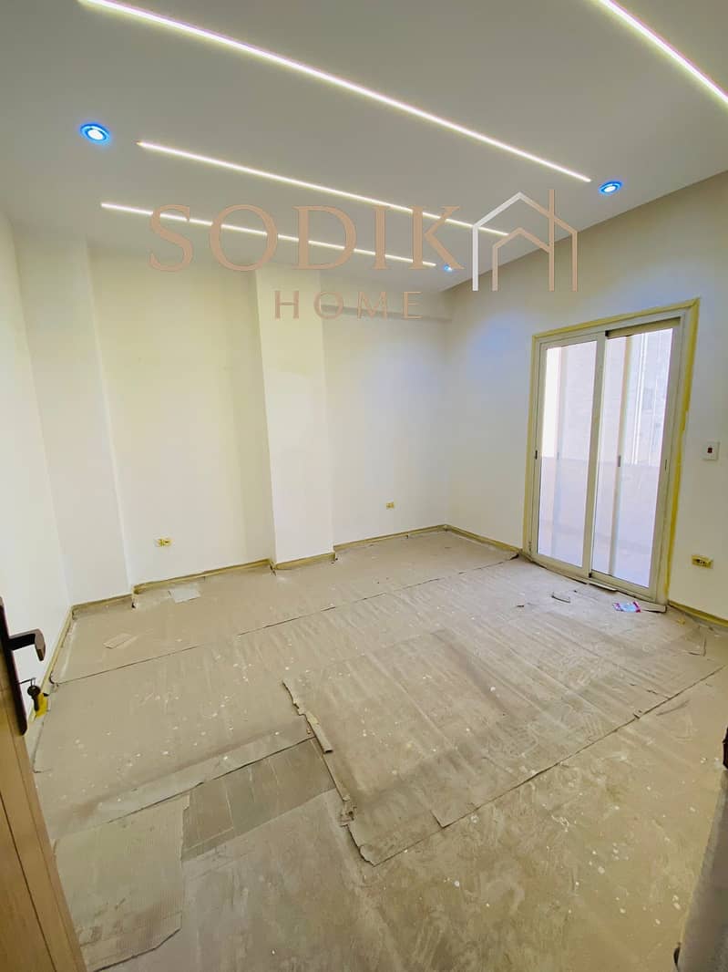 4 WhatsApp Image 2025-09-23 at 3.17. 01 PM (1). jpeg