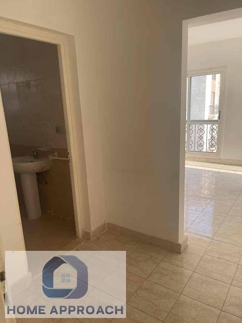 5 10a35ead-1253-490b-a8be-15f6b7e0e81a. jpg