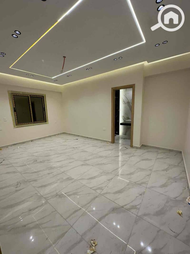 4 28d10bd5-2bf7-4073-97ed-d0a951bb107b. jpg