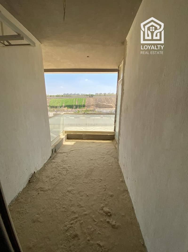 4 WhatsApp Image 2025-10-23 at 16.20. 57. jpeg