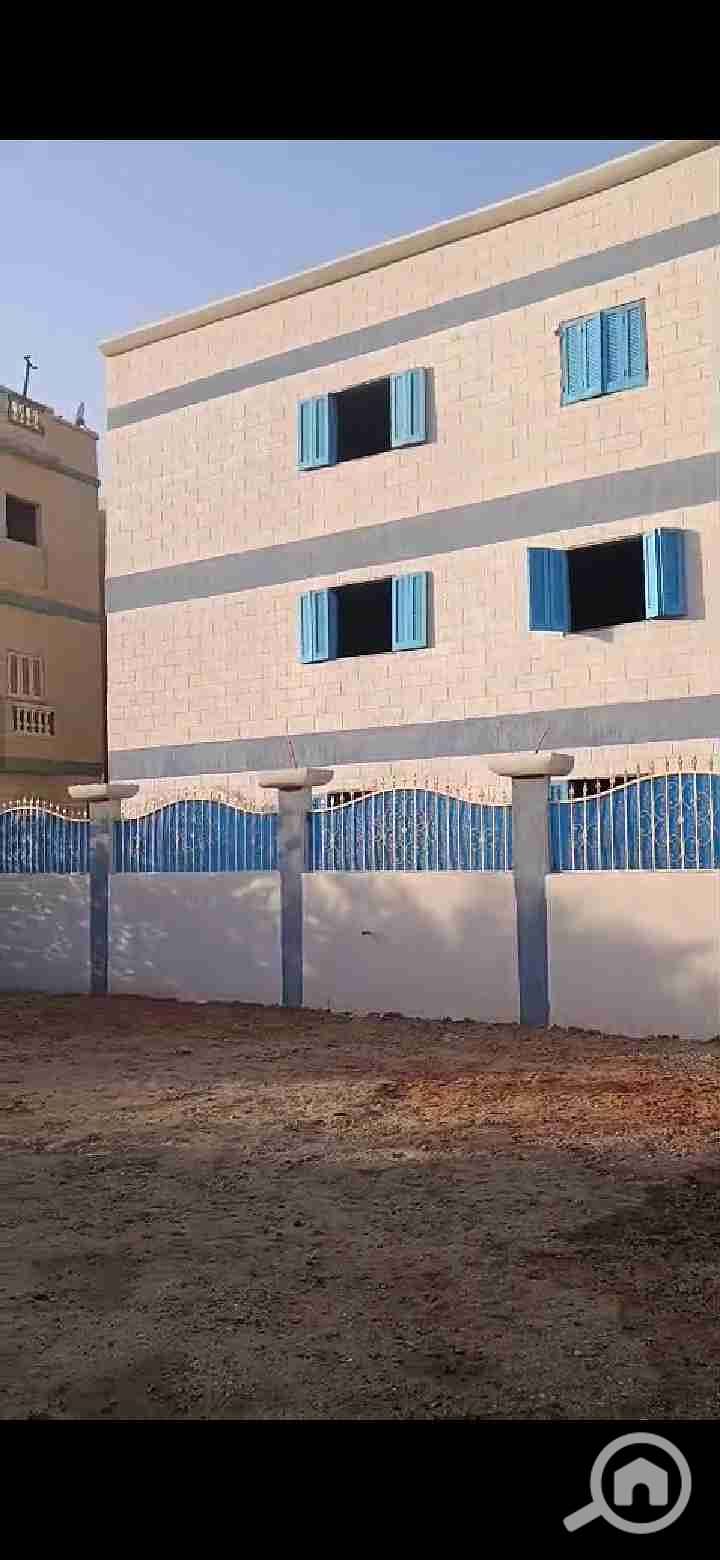 8 Screenshot_20251023_204840_com. whatsapp. w4b. jpg