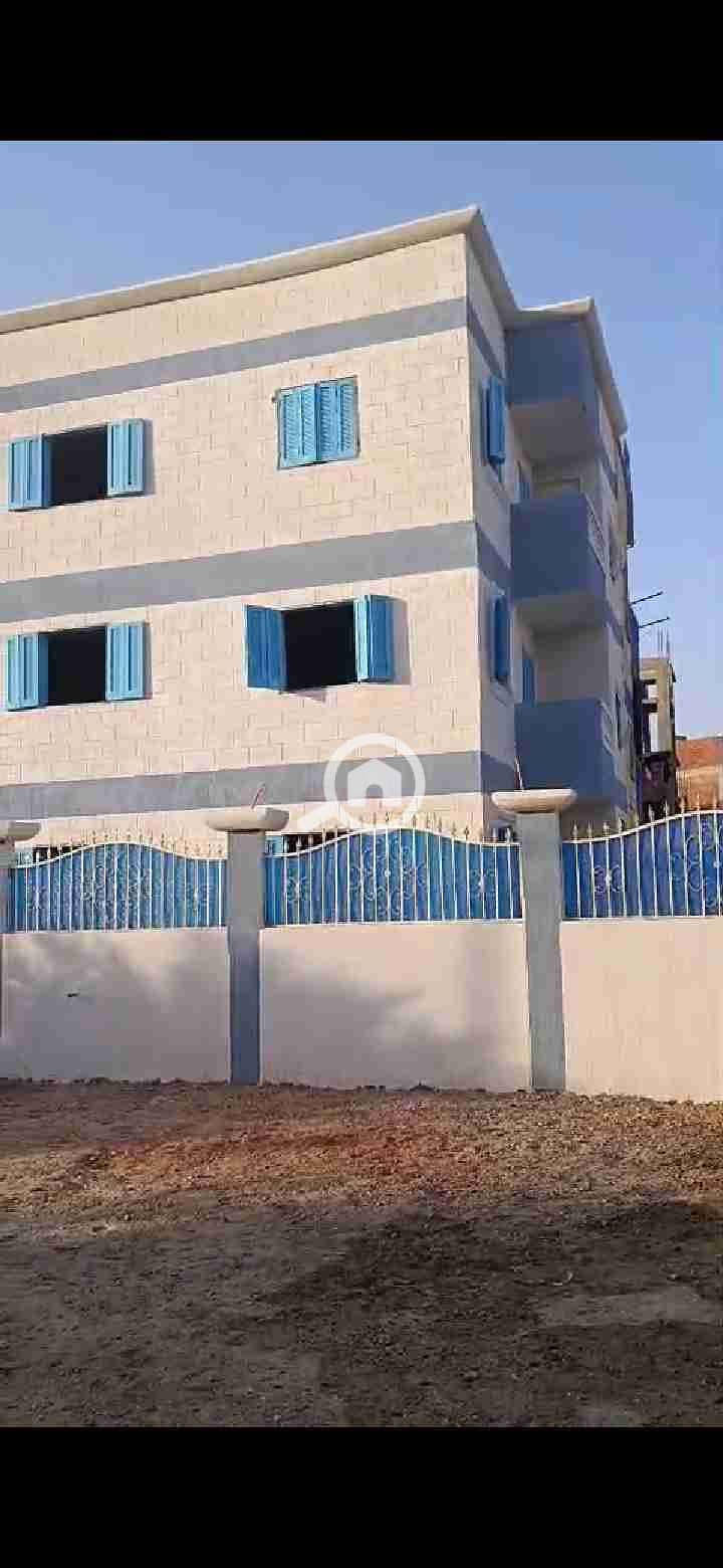 9 Screenshot_20251023_204838_com. whatsapp. w4b. jpg