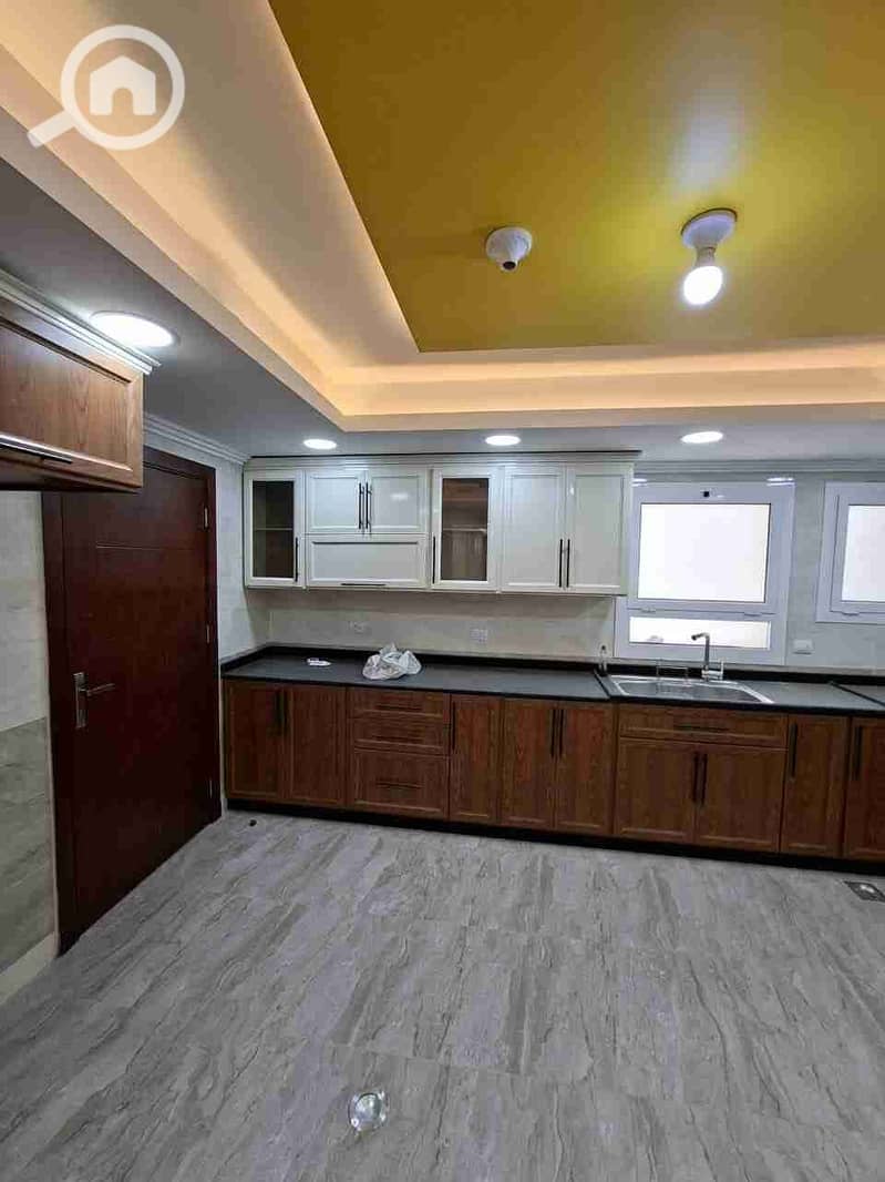 20 1000400324. jpg