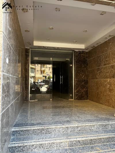 3 Bedroom Flat for Sale in Zahraa Al Maadi, Cairo - IMG-20250730-WA0072. jpg