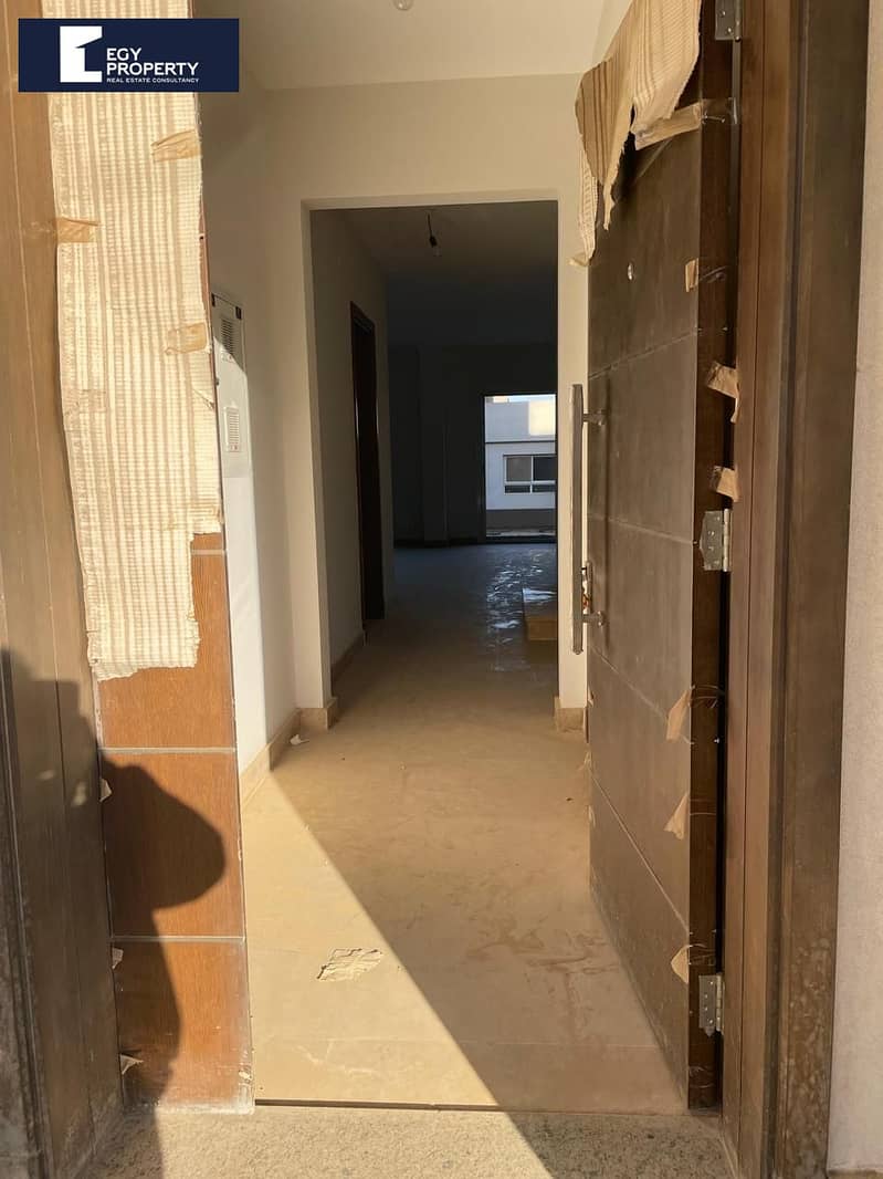 _files_32396f4d-523b-4883-8948-42de8284b0d4. jpeg _files_32396f4d-523b-4883-8948-42de8284b0d4. jpeg