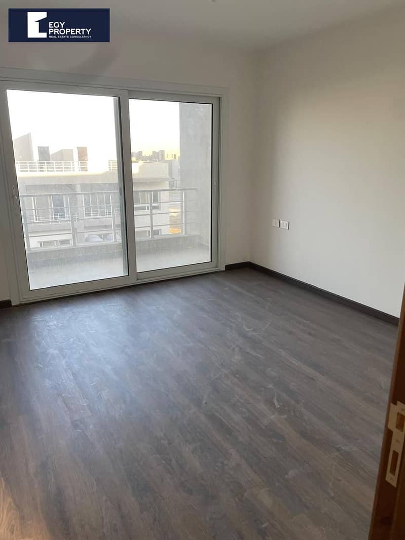 5 _files_2d6e5724-8bee-437d-aad4-e38a3b1d8a89. jpeg