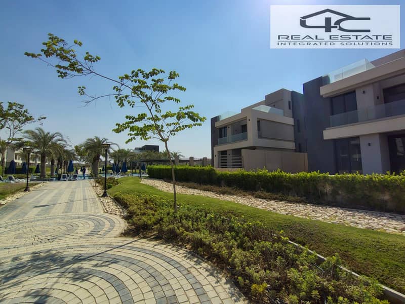 4 WhatsApp Image 2025-10-21 at 19.09. 50. jpeg