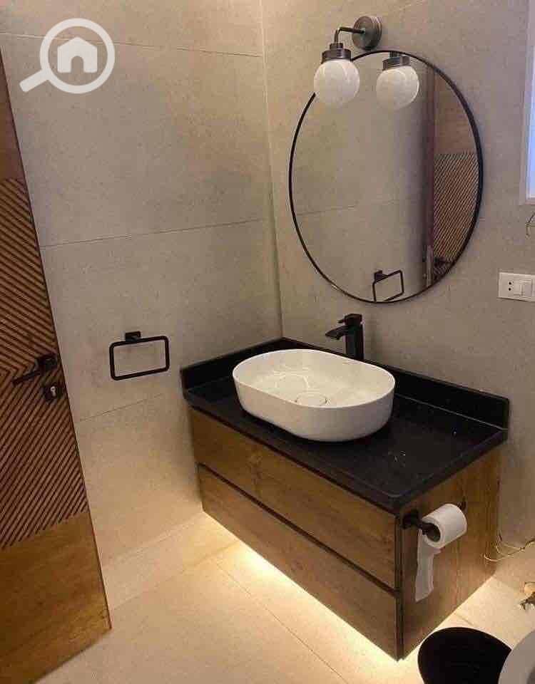 5 e5ed6958-7ac6-49d0-94d4-d99f8d3a622b. jpg