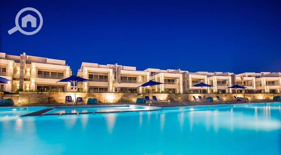 10 villas for sale in La Vista Cascada. jpg