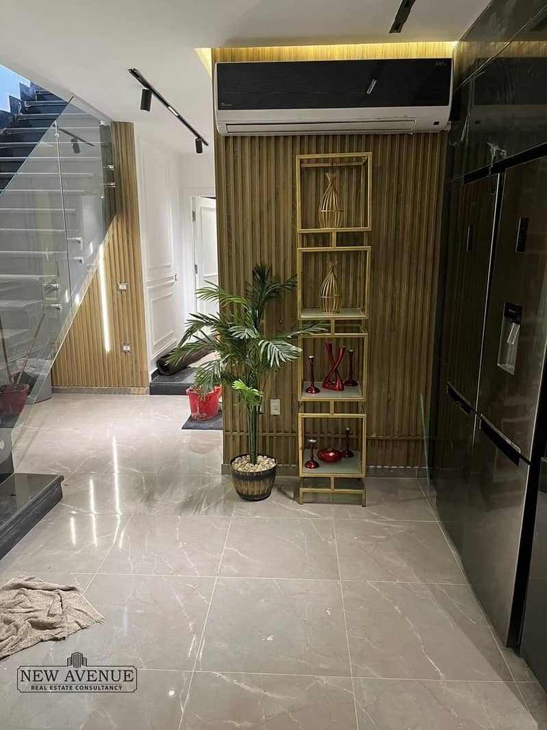 6 WhatsApp Image 2025-10-23 at 16.34. 08_038977da. jpg