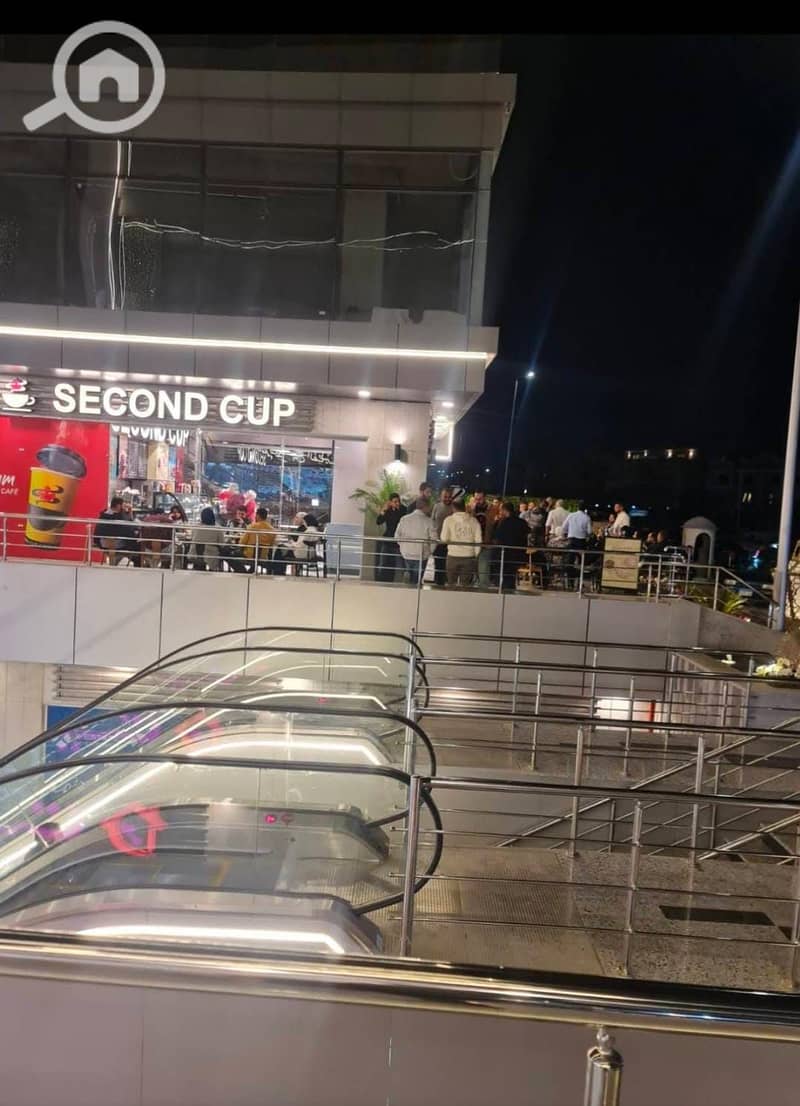 7 3ab4a849-8184-4dcb-8813-1a79fe62f3c8. jpg