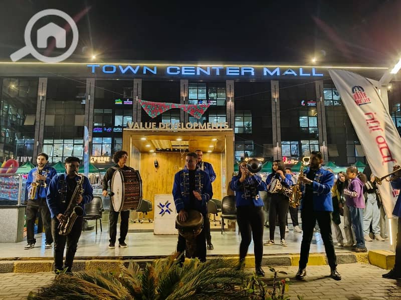 9 f31a59f4-3981-485e-97a5-a934454bb3d6. jpg