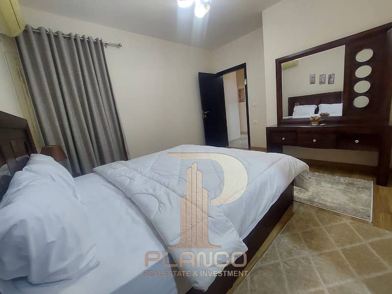 10 e21e1c5c-20ab-4247-96f2-e223a08b4a08. jpg