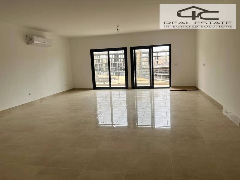 3 WhatsApp Image 2024-10-26 at 3.01. 48 PM. jpeg