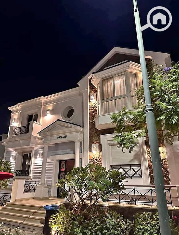 7 555574133_2084842945379656_5269378955522715497_n. jpg